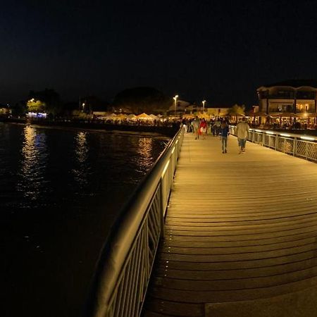 Appartement Ou Studio En Hyper Centre, Pour La Plage Et La Rue Pietonne Il Suffit De Traverser La Rue , Voir La Photo Principale Andernos-les-Bains Εξωτερικό φωτογραφία