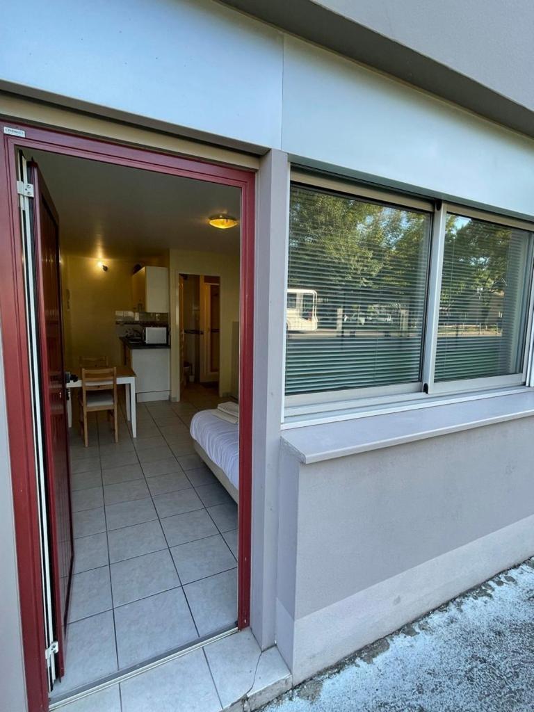 Appartement Ou Studio En Hyper Centre, Pour La Plage Et La Rue Pietonne Il Suffit De Traverser La Rue , Voir La Photo Principale Andernos-les-Bains Εξωτερικό φωτογραφία