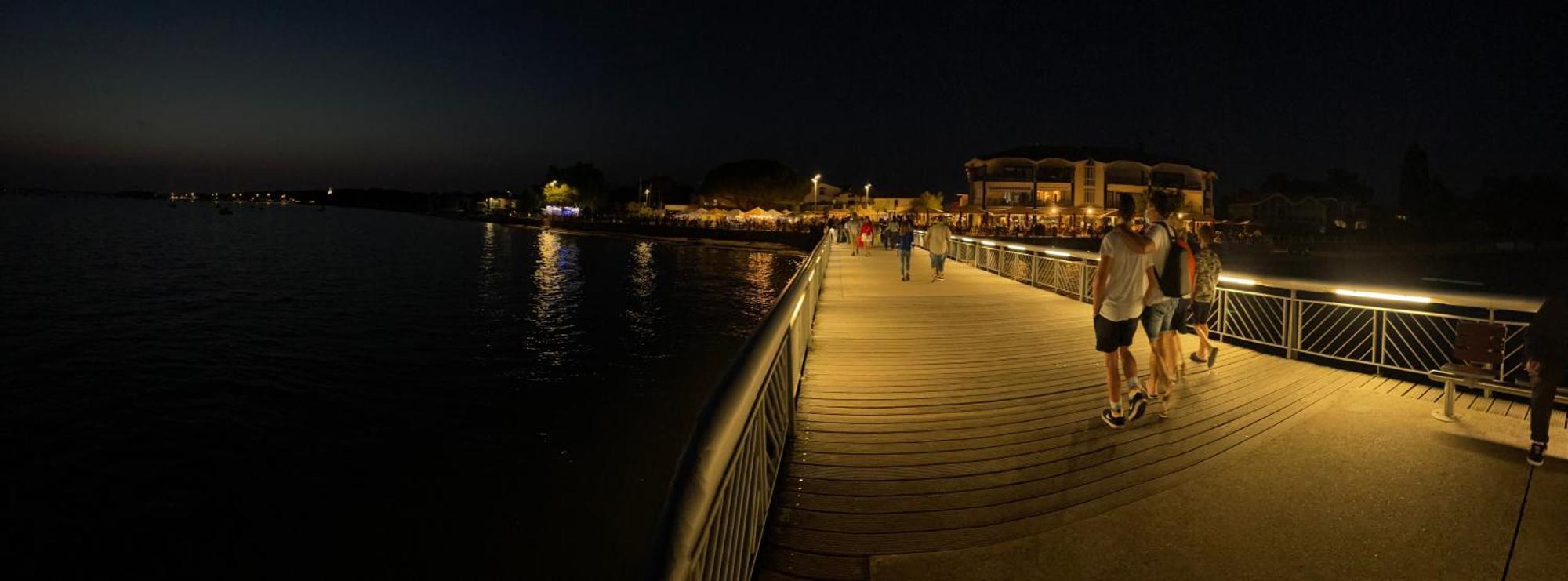 Appartement Ou Studio En Hyper Centre, Pour La Plage Et La Rue Pietonne Il Suffit De Traverser La Rue , Voir La Photo Principale Andernos-les-Bains Εξωτερικό φωτογραφία