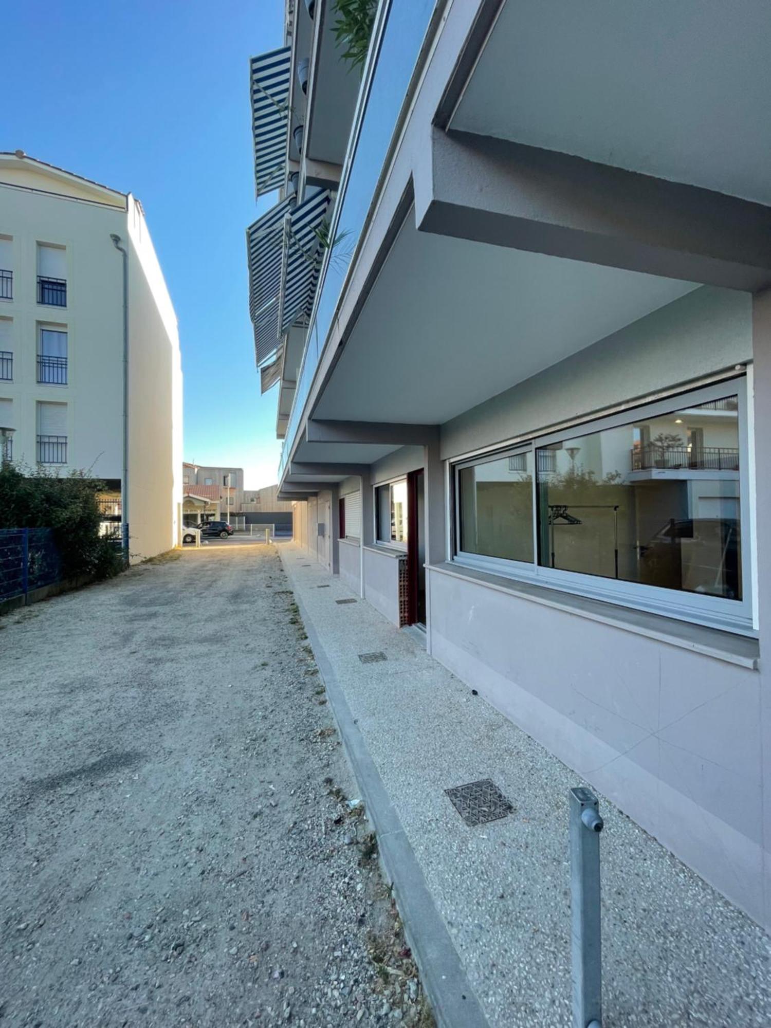 Appartement Ou Studio En Hyper Centre, Pour La Plage Et La Rue Pietonne Il Suffit De Traverser La Rue , Voir La Photo Principale Andernos-les-Bains Εξωτερικό φωτογραφία