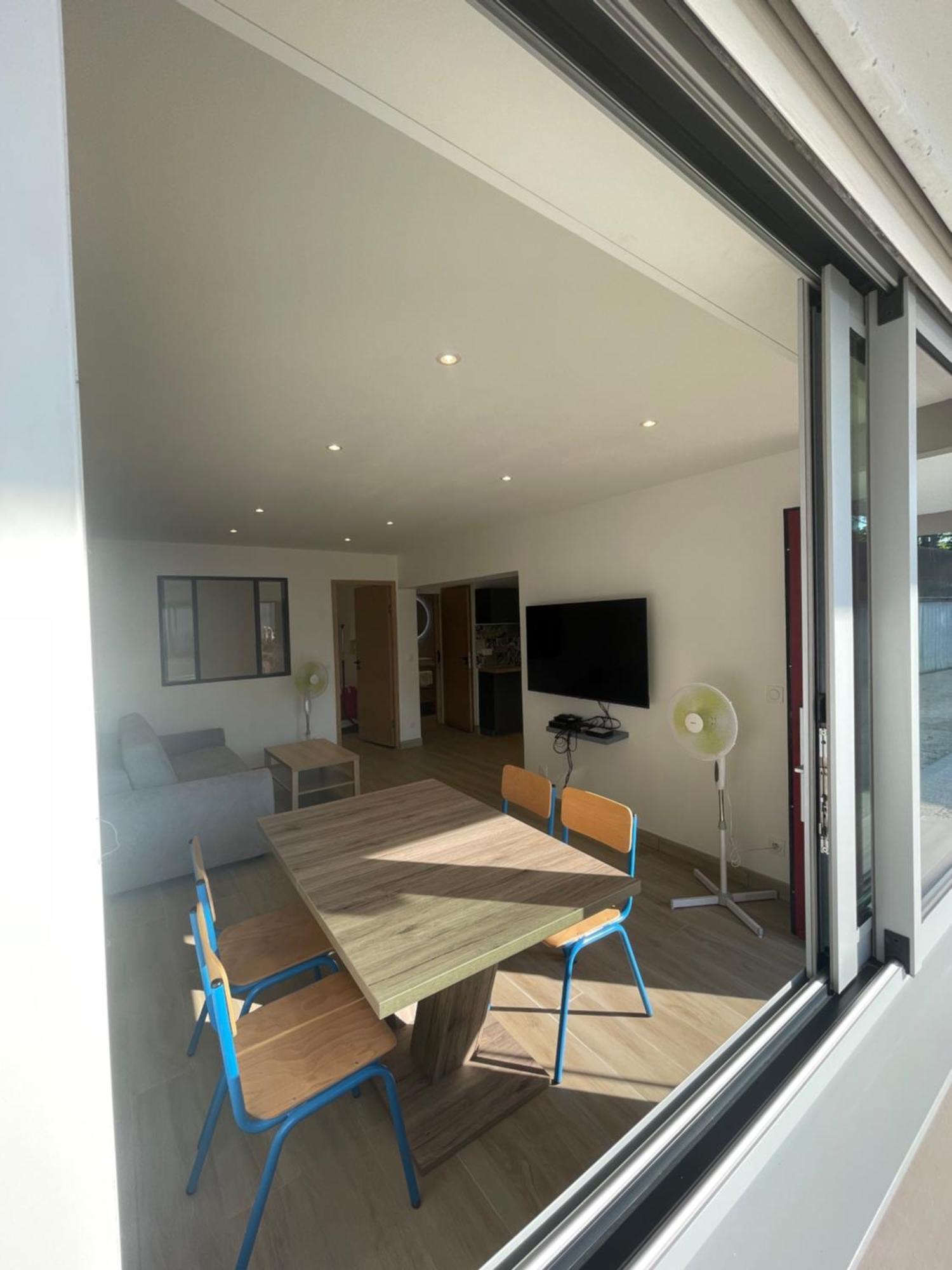 Appartement Ou Studio En Hyper Centre, Pour La Plage Et La Rue Pietonne Il Suffit De Traverser La Rue , Voir La Photo Principale Andernos-les-Bains Εξωτερικό φωτογραφία