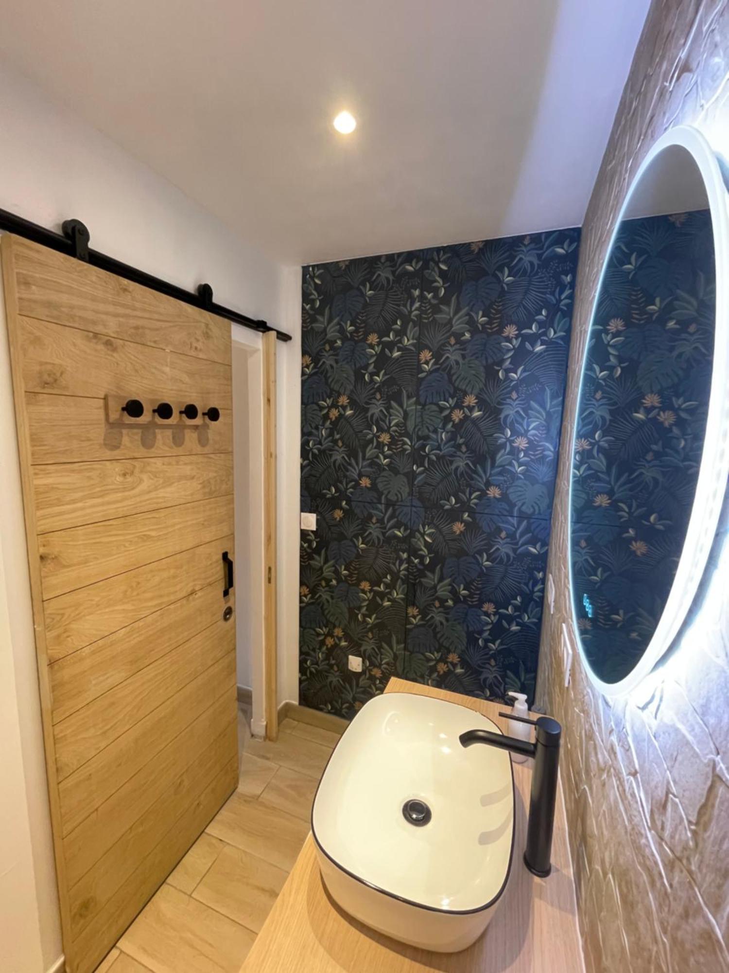 Appartement Ou Studio En Hyper Centre, Pour La Plage Et La Rue Pietonne Il Suffit De Traverser La Rue , Voir La Photo Principale Andernos-les-Bains Εξωτερικό φωτογραφία
